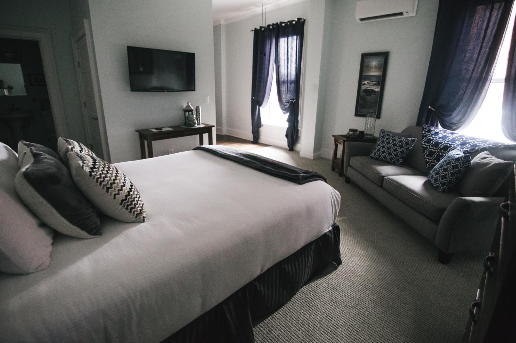 The Continental Hotel Centerville 外观 照片